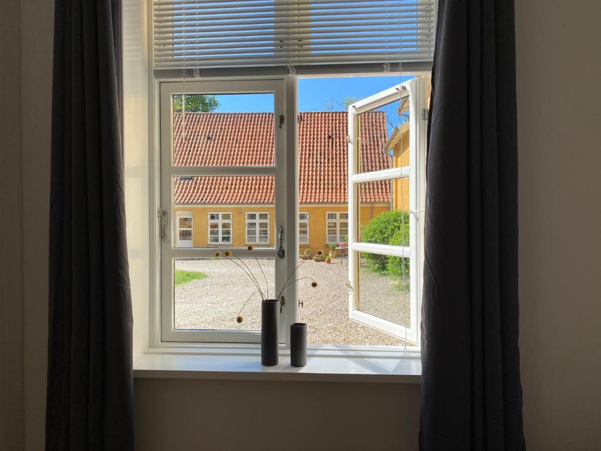 The Old Mill - By The Lake - 2 Bedroom Apartment Kruså Kültér fotó